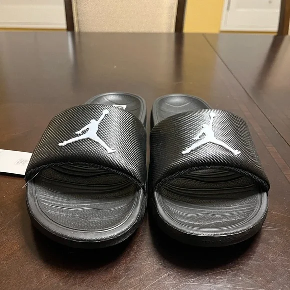 New Nike Air Jordan Break Slides Sandals - Picture 4 of 10